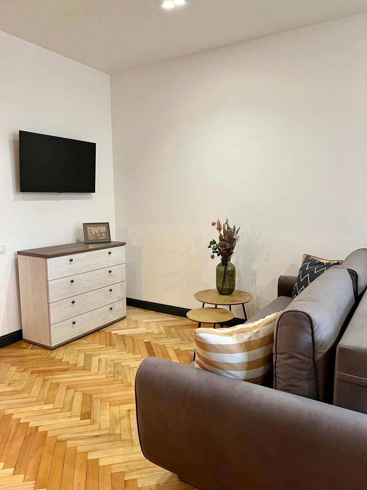 Art Apartment Glebova إلفيف المظهر الخارجي الصورة